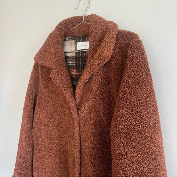 Paraphrase Thick Sherpa Fleece Lined  Rust Shacket - Picture 3 of 13